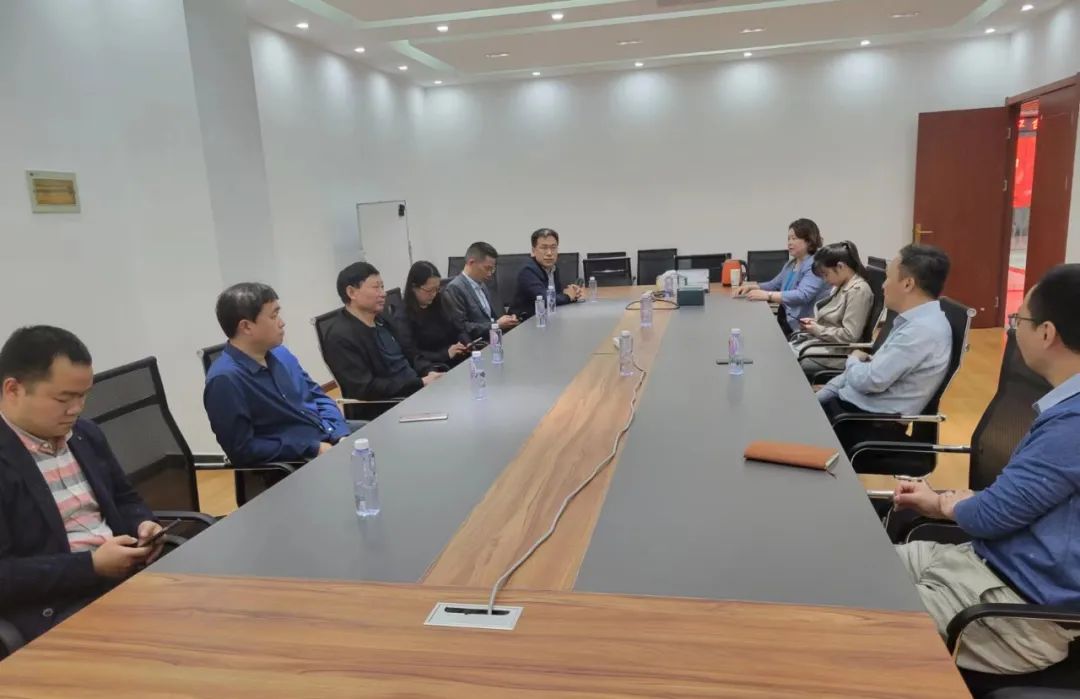 湖北经济学院武汉炎黄创新科技服务股份有限公司就业与实习基地揭牌成立